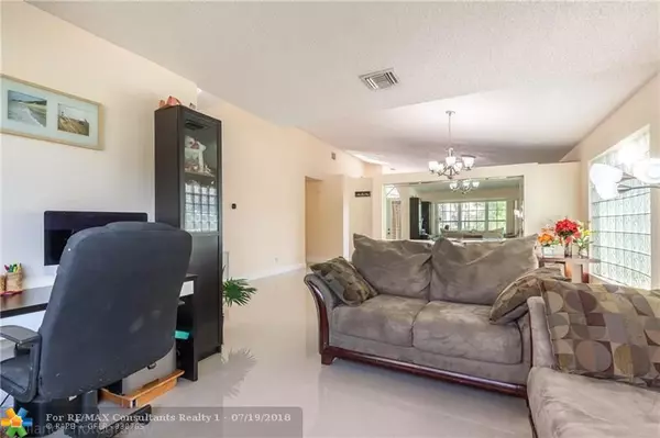 Pembroke Pines, FL 33029,18011 SW 12th Ct