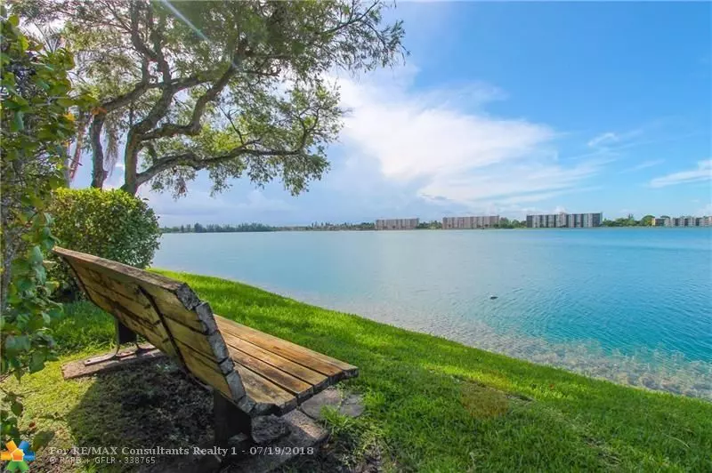 116 Lake Emerald Dr  #409, Oakland Park, FL 33309