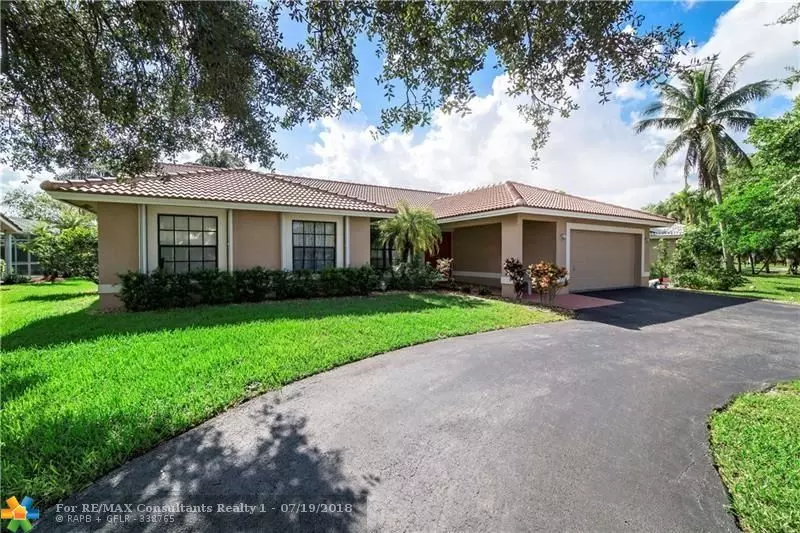 5311 N Springs Way, Coral Springs, FL 33076