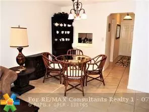 Lauderdale By The Sea, FL 33062,1439 S Ocean Blvd  #212