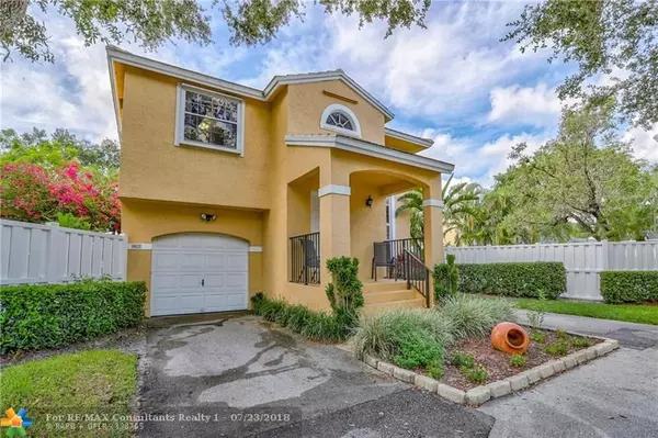 Plantation, FL 33324,9825 NW 2nd Ct