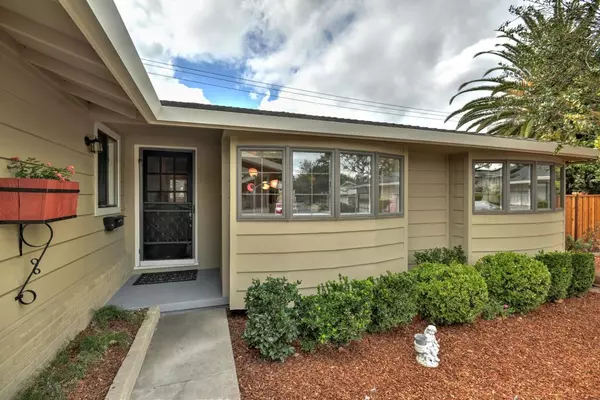 Sunnyvale, CA 94087,1607 Redwing AVE