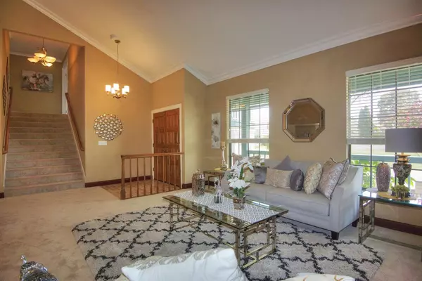 Milpitas, CA 95035,533 Santa Rita DR
