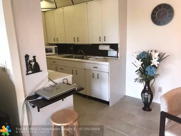 Deerfield Beach, FL 33442,1154 Cambridge G  #1154