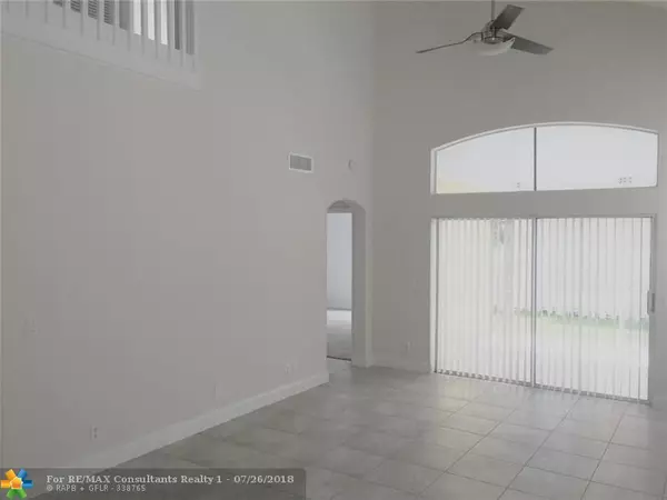 Lake Worth, FL 33463,6752 Green Island Cir