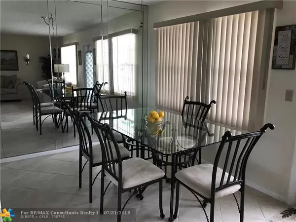 Deerfield Beach, FL 33442,2062 Ventnor P  #2062