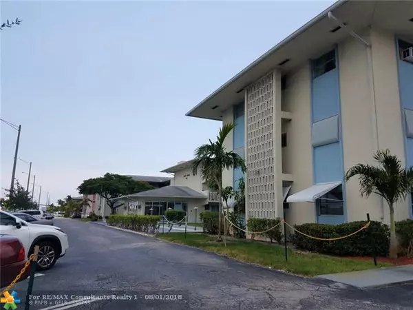 Pompano Beach, FL 33064,1450 E Sample  #111