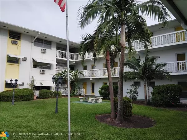 Pompano Beach, FL 33064,1250 E Sample Rd  #311