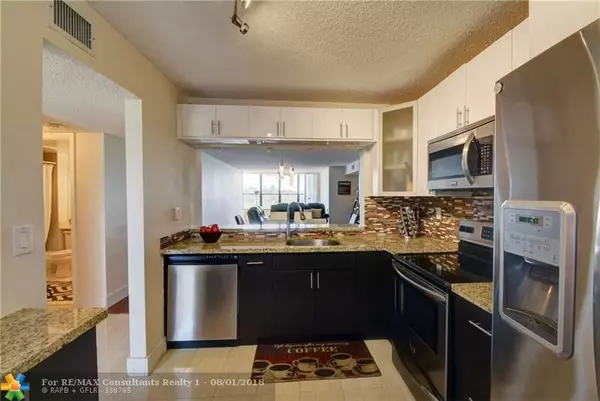 Coconut Creek, FL 33066,2767 CARAMBOLA CIRS  #305