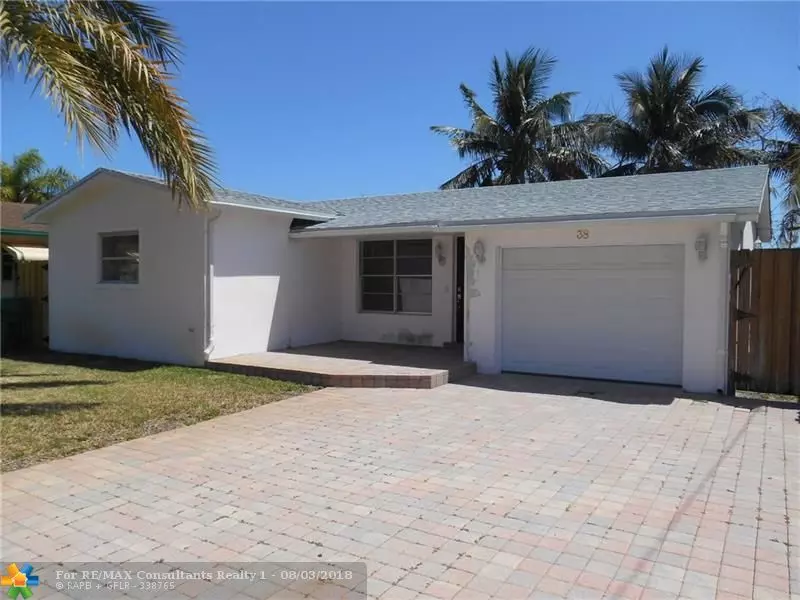 38 SE 14th St, Dania Beach, FL 33004