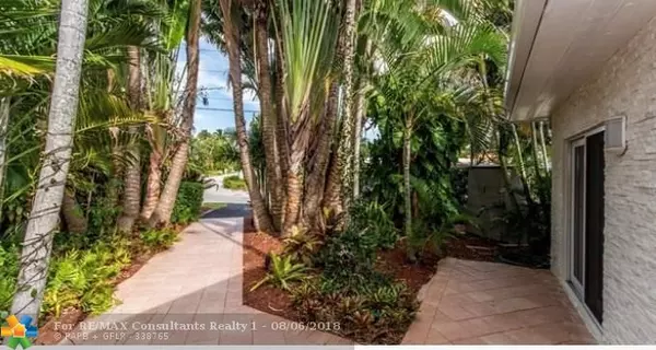 Lauderdale By The Sea, FL 33308,4241 W Tradewinds Ave