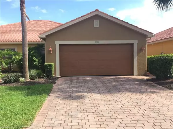 9298 Aegean CIR, Lehigh Acres, FL 33936