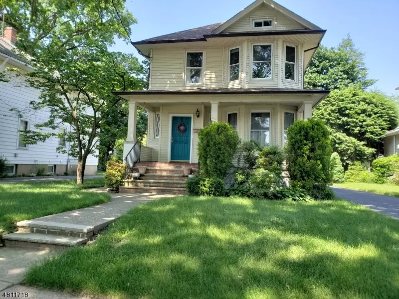 34 ARLINGTON AVE, Hawthorne Boro, NJ 07506