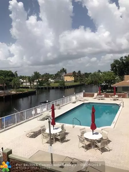 Pompano Beach, FL 33062,1340 NE 28th Ave  #233