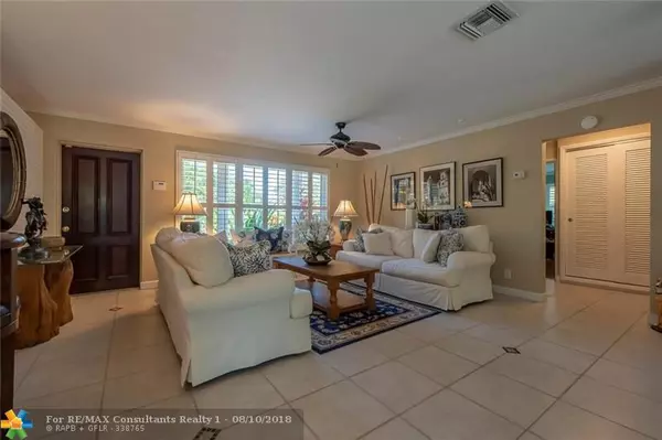 Oakland Park, FL 33334,1716 NE 40th St