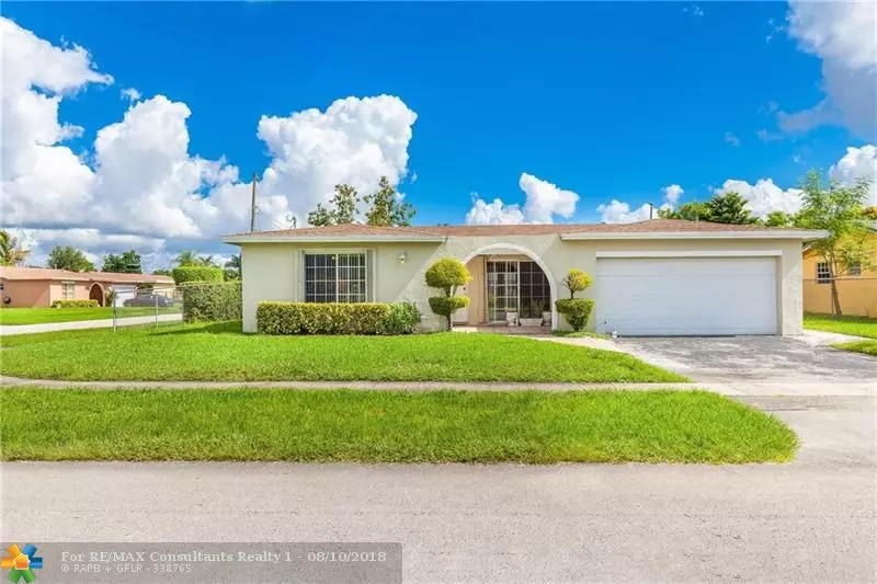 8205 NW 21st St, Sunrise, FL 33322