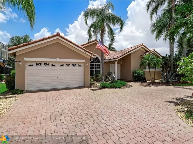 5333 N Springs Way, Coral Springs, FL 33076