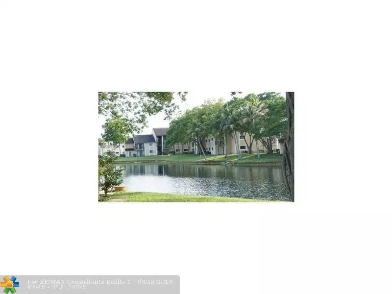 206 Palm Cir  #206, Pembroke Pines, FL 33025