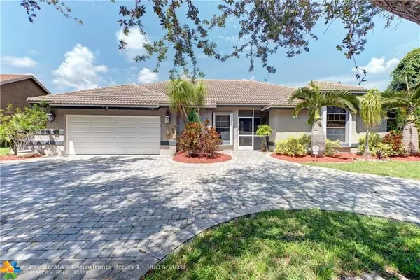 5153 NW 49th Ave, Coconut Creek, FL 33073