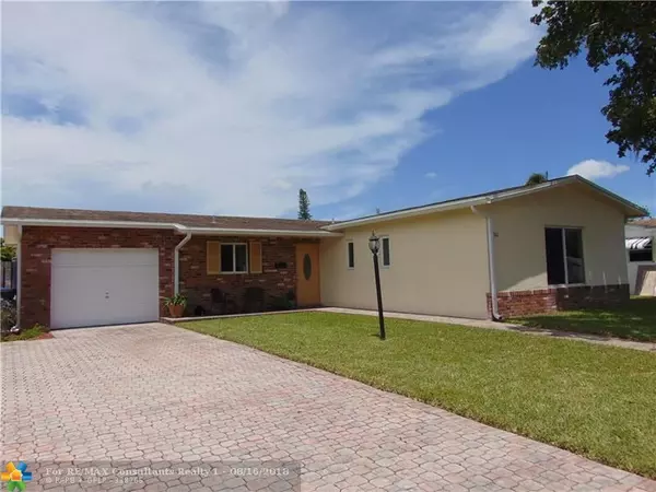 6561 SW 9th Pl, North Lauderdale, FL 33068