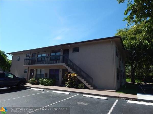10004 Winding Lake Rd  #202, Sunrise, FL 33351