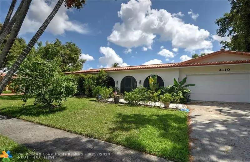 4110 Lake Dr, Coconut Creek, FL 33066