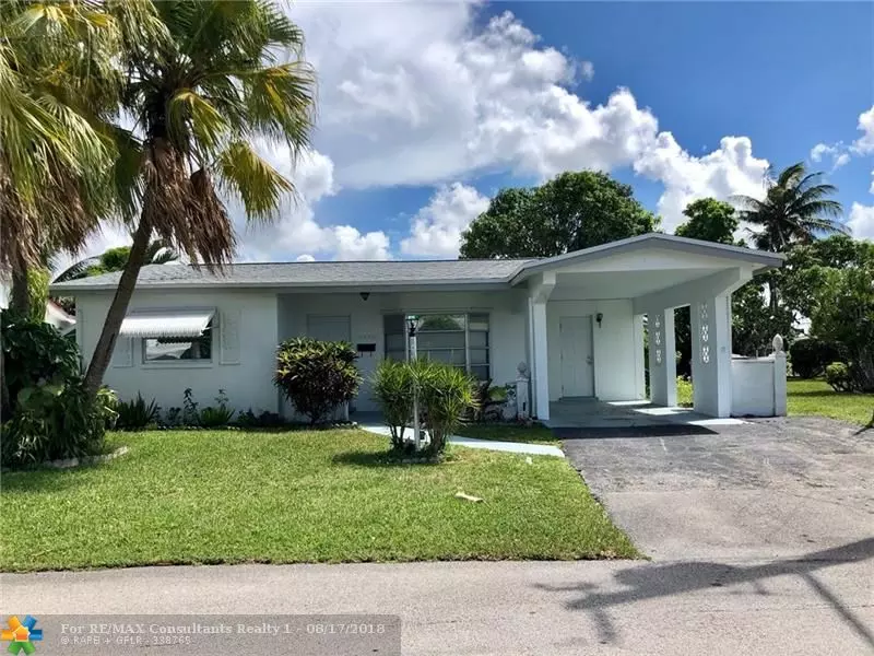 5070 NW 42nd St, Lauderdale Lakes, FL 33319