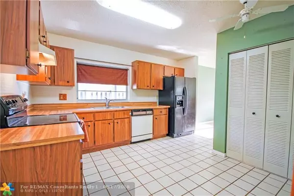 Plantation, FL 33324,7830 NW 3rd Ct