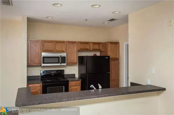 Other City - In The State Of Florida, FL 32839,2334 Grand Central Parkway  #2