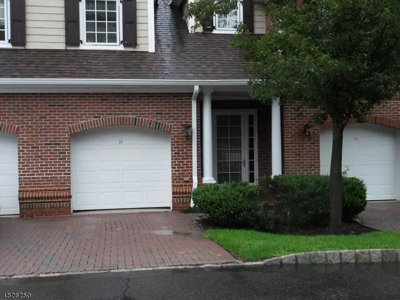 Watchung Boro, NJ 07069,39 SCHMIDT CIR