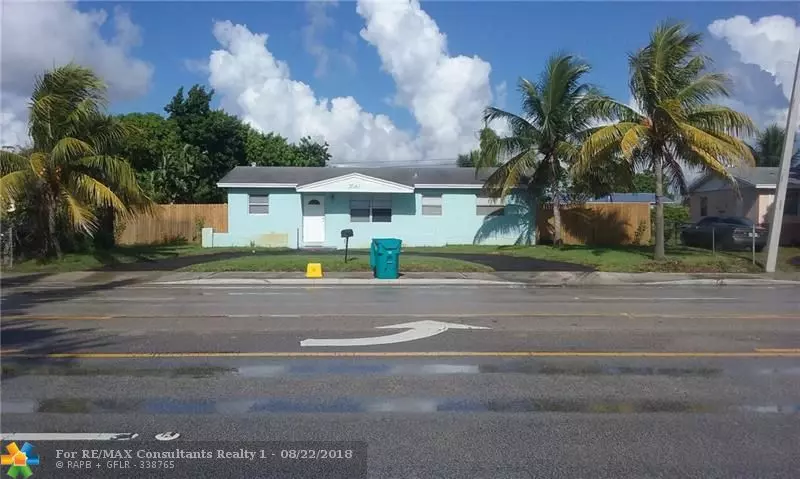 2541 N Seacrest Blvd, Boynton Beach, FL 33435