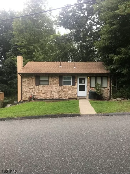 29 LAURIE RD, Roxbury Twp., NJ 07850