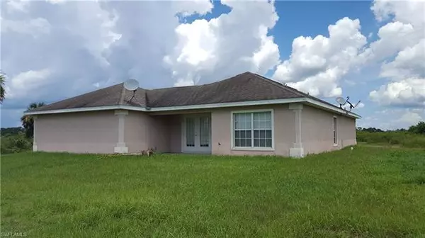 Labelle, FL 33935,7014 Alton CT