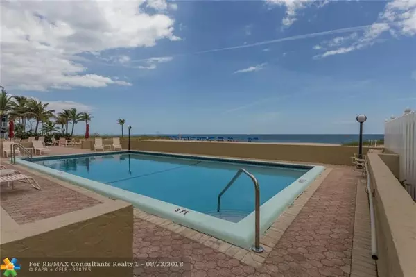 Lauderdale By The Sea, FL 33308,4636 El Mar Dr  #201