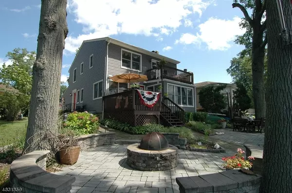 39 LENAPE TRL, Denville Twp., NJ 07834