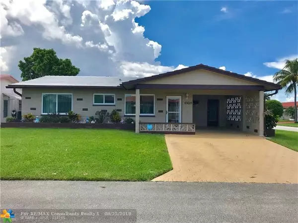 4909 NW 43rd Ter, Tamarac, FL 33319