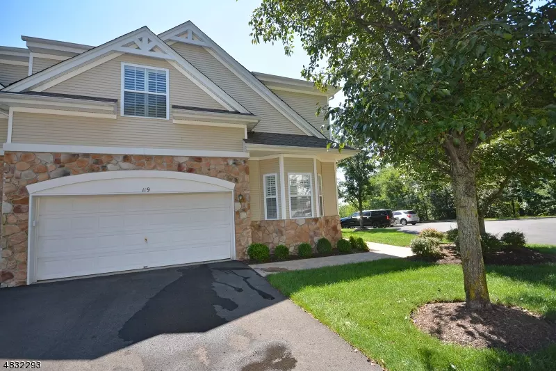 119 WALLACE CT, Green Brook Twp., NJ 08812