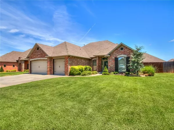 13150 Whitebud Place, Choctaw, OK 73020