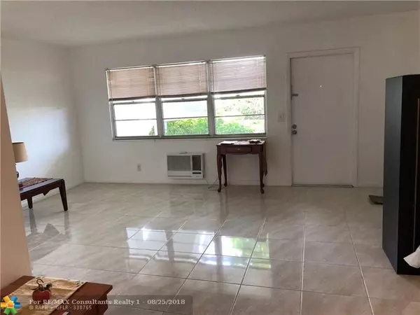 Deerfield Beach, FL 33442,374 Tilford R  #374