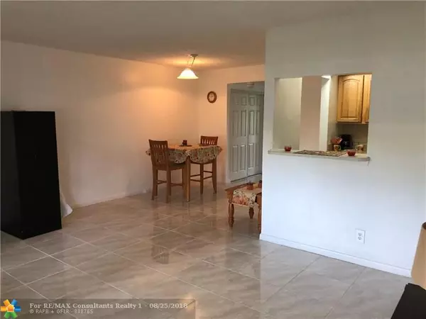 Deerfield Beach, FL 33442,374 Tilford R  #374