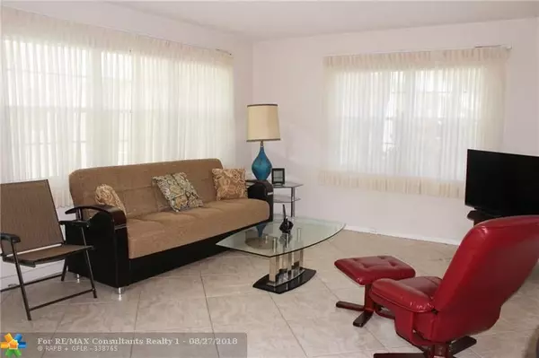 Deerfield Beach, FL 33442,128 Newport I  #128