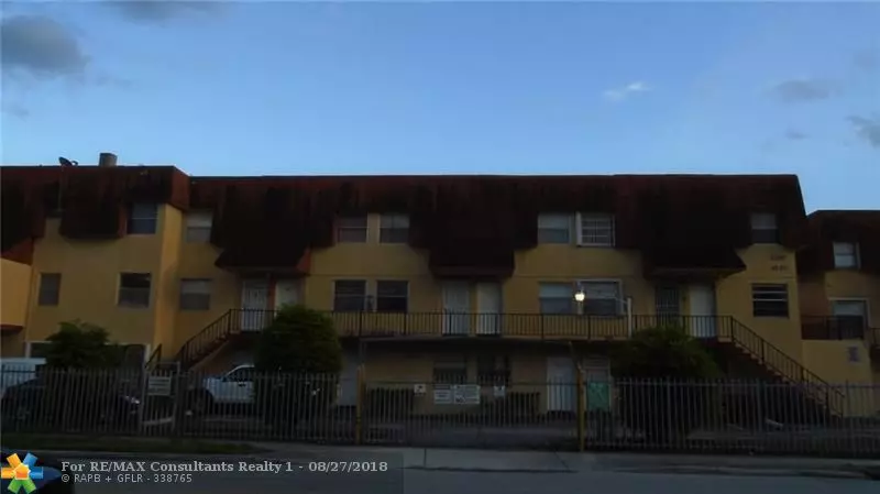 1560 W 46th St  #241, Hialeah, FL 33012