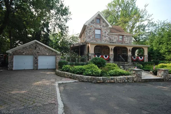 247 WHITTIER AVE, Dunellen Boro, NJ 08812