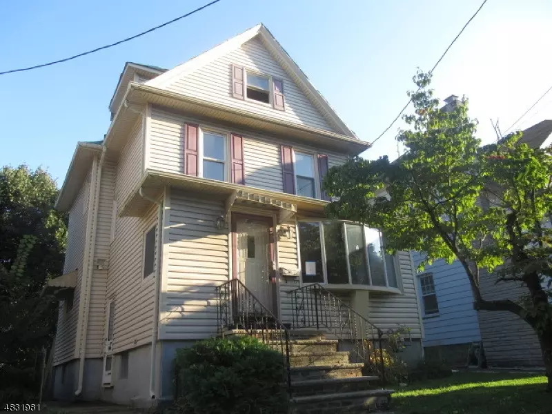 91 MADELINE AVE, Clifton City, NJ 07011