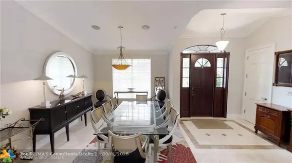 Lauderdale By The Sea, FL 33308,275 Codrington Dr