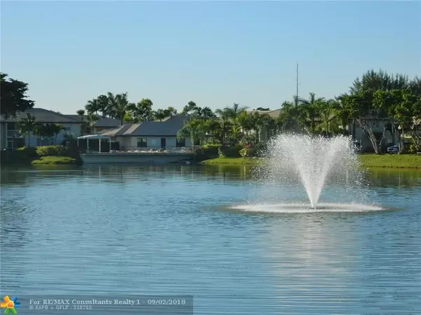 Margate, FL 33063,5571 Lakeside Dr  #102