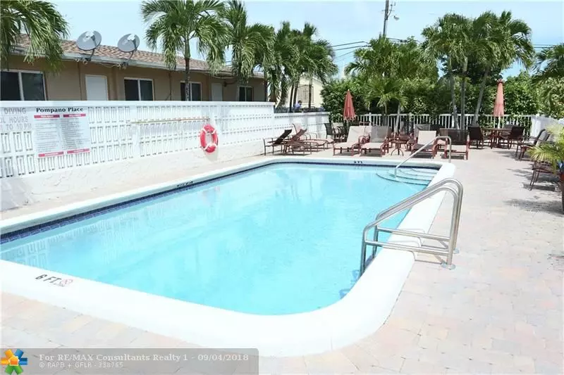 Pompano Beach, FL 33060,221 SE 9 Ave  #202