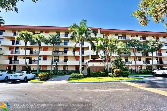 Coconut Creek, FL 33066,2766 Carambola Cir  #104