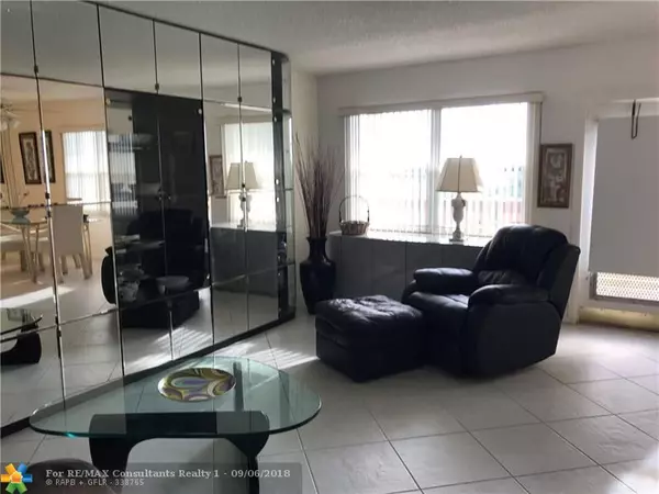 Deerfield Beach, FL 33442,439 Richmond E  #439