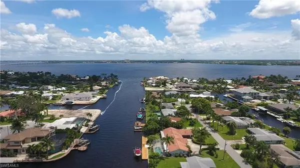 Cape Coral, FL 33904,1131 Lucerne AVE